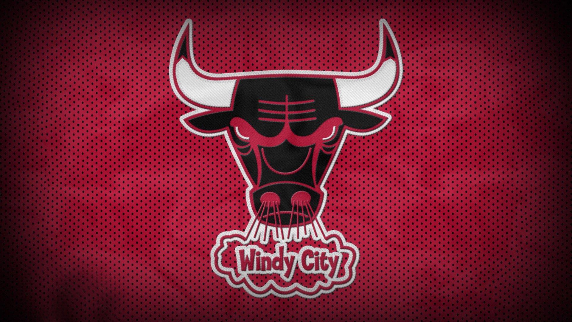 埃尔纳内斯笑谈意甲风云,国米胜局令人欣慰,罗马失分亦成佳音