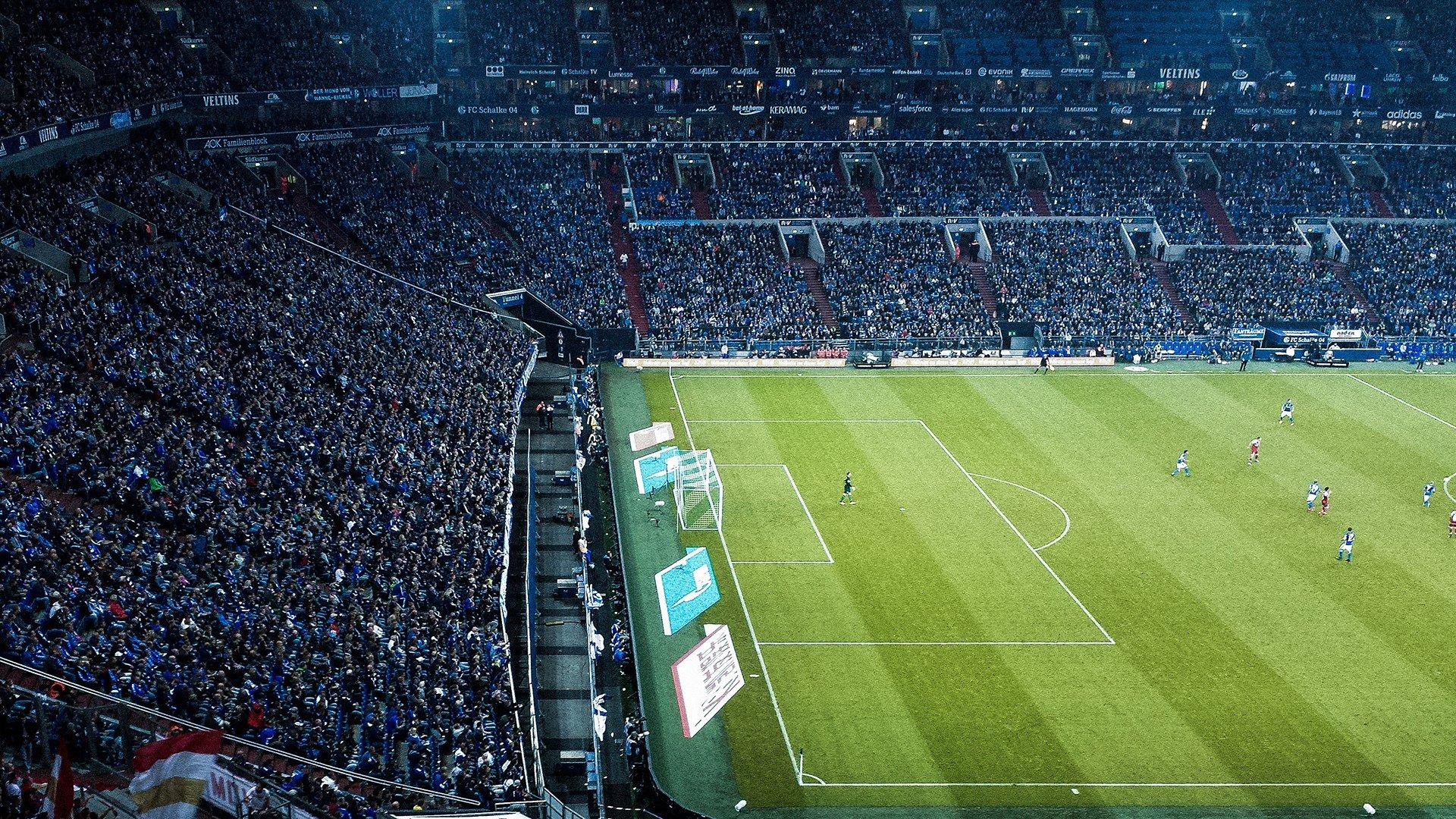 梦剧场革新,曼联官宣老特拉福德新增6000安全站立席,重塑英格兰足球观赛文化