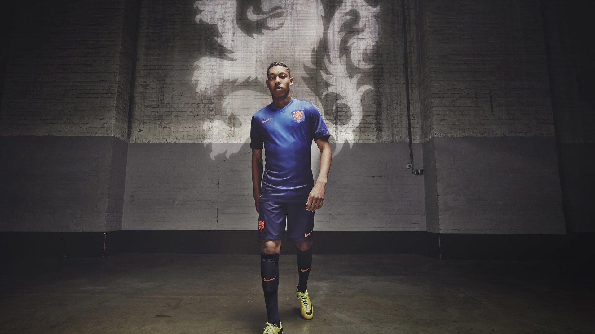 东契奇狂砍41+9率队大胜,湖人主场轻取雄鹿显冠军相